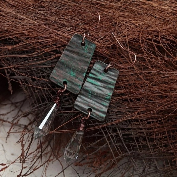 Fall Waterdrop Crystal Patina Earrings - Picture 6 of 7